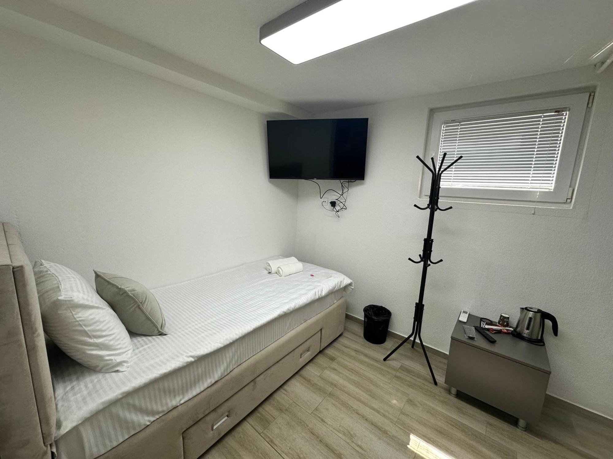 Next Rooms Скоп'є Екстер'єр фото